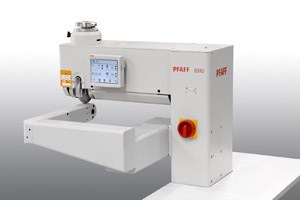 PFAFF 8310 -041/002  with sonotrode from top, Feed-off-the-arm version (from side)